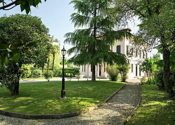 B&B Villa Romano 4*