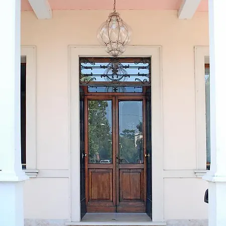 B&B Villa Romano تريفيزو