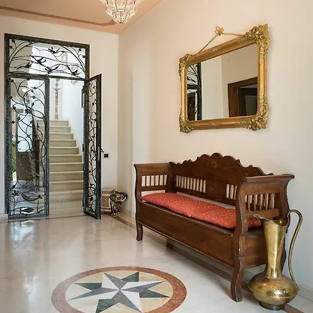 Bed & Breakfast B&B Villa Romano 4*