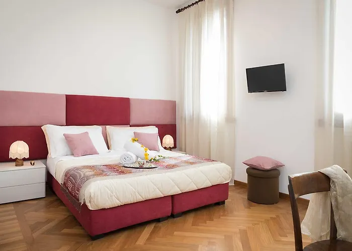 ベッド・アンド・ブレックファスト B&B Villa Romano 4*